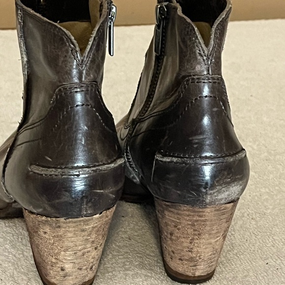 Frye Renee Ankle Brown Boots Sz 7 1/2 - Picture 5 of 12